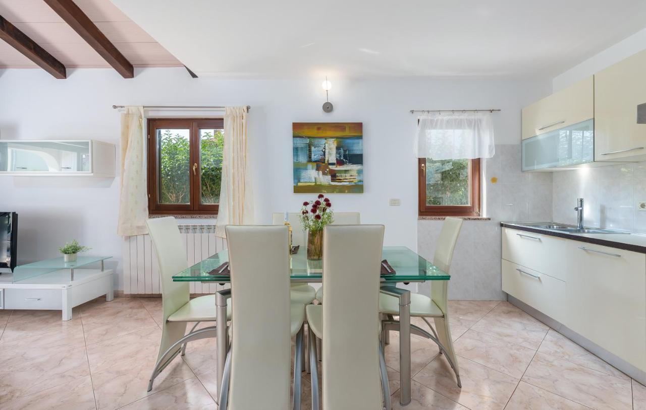 Villa Lucas Novigrad Istria Eksteriør billede