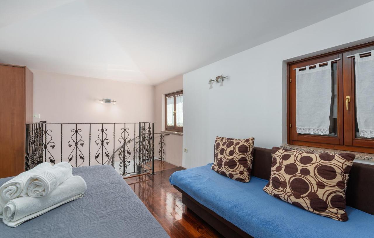 Villa Lucas Novigrad Istria Eksteriør billede