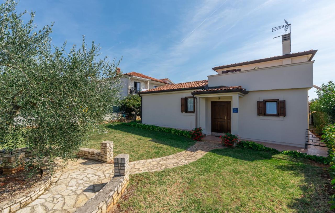 Villa Lucas Novigrad Istria Eksteriør billede